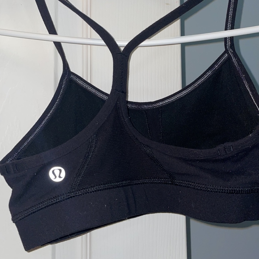Lululemon Power Y Black Sports Bra Size 4